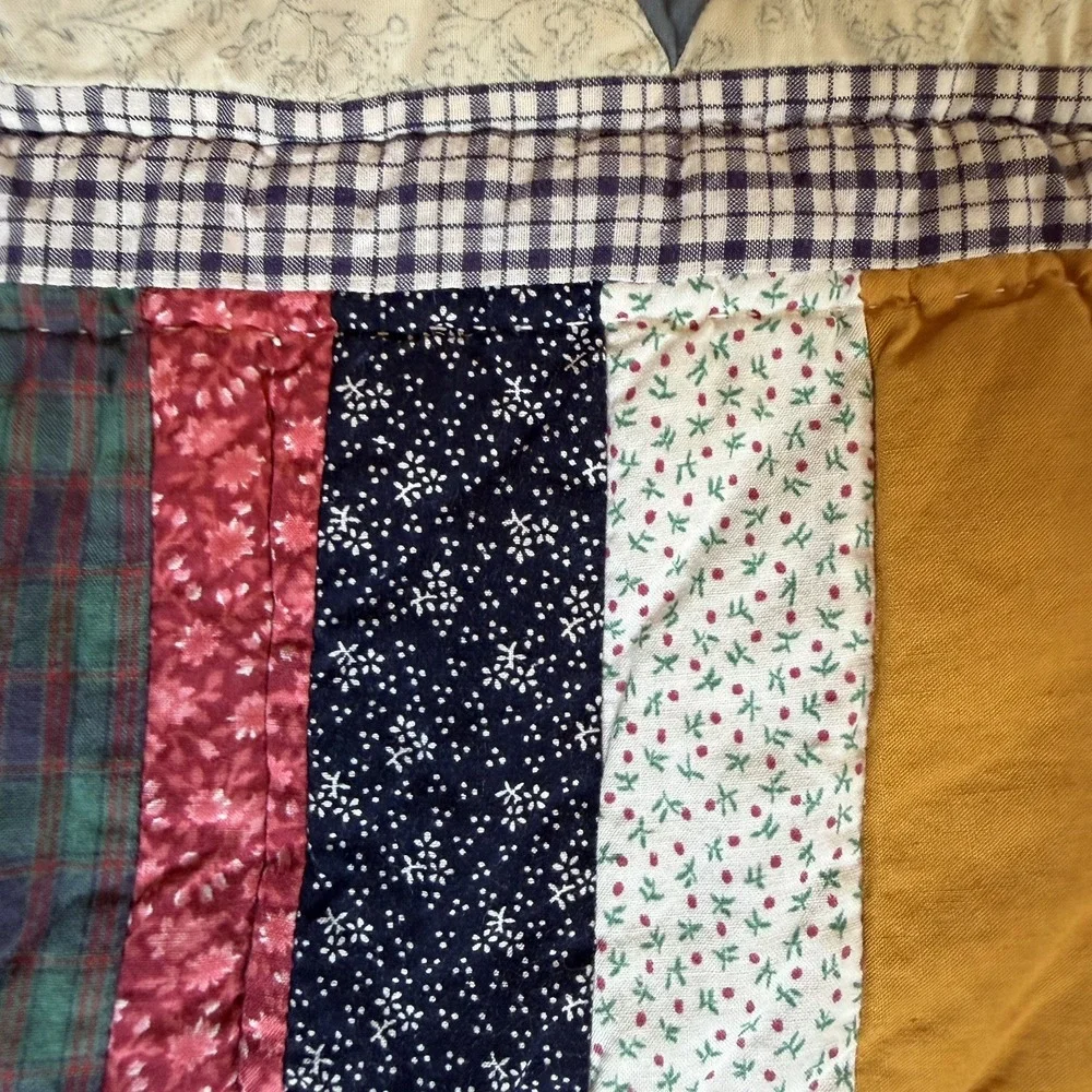 Vintage Patriotic Americana Quilt Betsy Ross Flag Stars 50 x 60 Folk Art